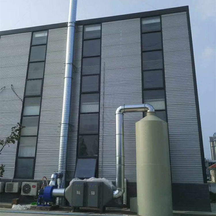    酸氣廢氣處理采用水噴淋塔+UV光解廢氣凈化組合來(lái)對(duì)廢氣進(jìn)行凈化，適合于連續(xù)和間歇排放廢氣的治理；